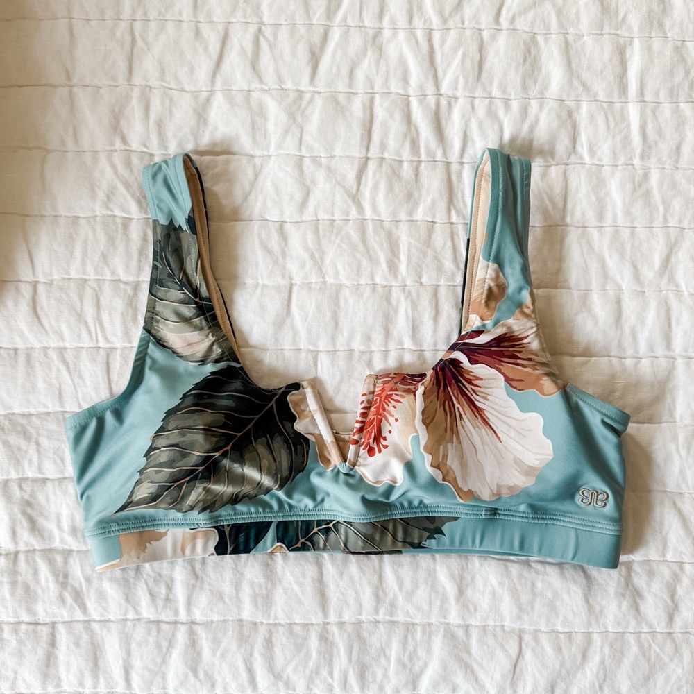 Deep V Bikini Top, Turquoise Rica — Size L - Picture 9 of 10